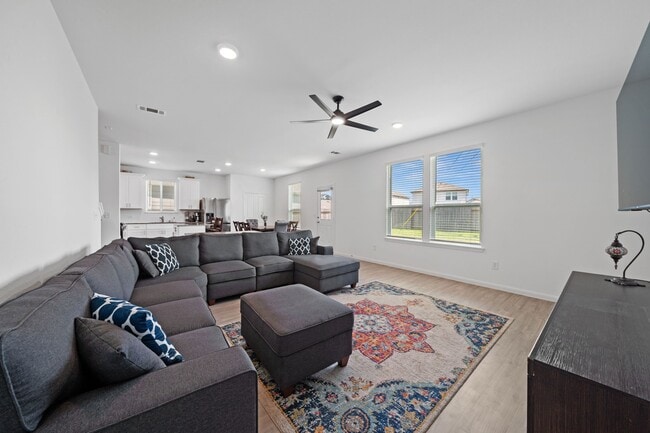 Building Photo - 23515 Weir Box Rd