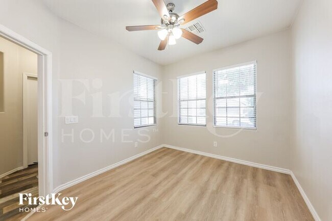 Building Photo - 4621 W Fortune Dr