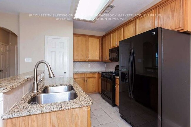 Building Photo - 12226 South Palm Lake Drive