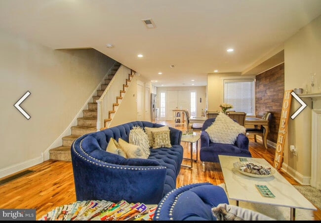 Building Photo - 1705 67th Ave