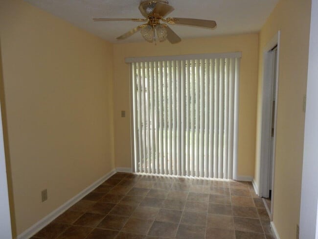 Building Photo - Fourteenth Avenue 4000