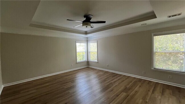 Building Photo - 5830 Falls Landing Dr