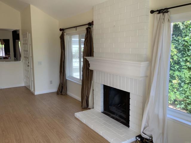Building Photo - 1729 Gascony Rd