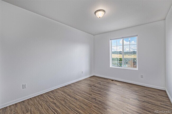 Building Photo - 5367 Spring Ridge Trl