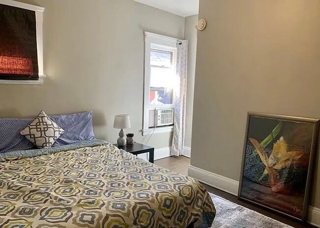 Building Photo - Buckingham11710