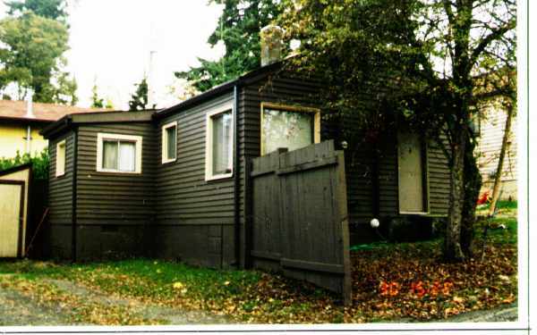 Building Photo - 8906 Wadsworth St SW
