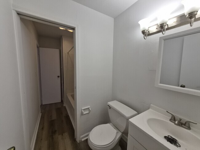 Building Photo - 4102 Biscayne Rd