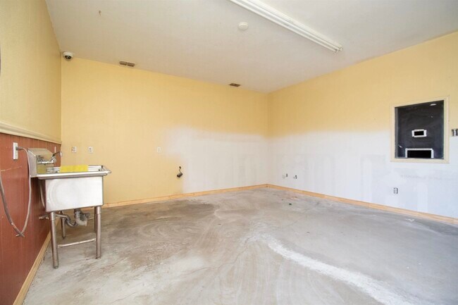 Building Photo - 5029 US-83