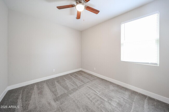 Building Photo - 17333 W Pershing St