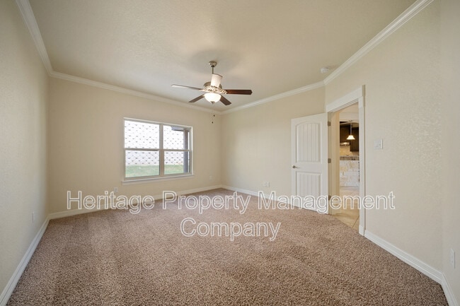 Building Photo - 18814 Edwards Edge