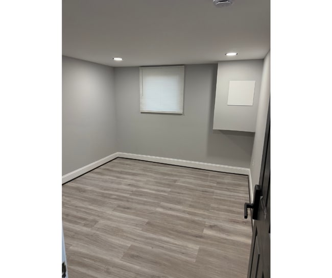 Building Photo - 3831 Derby Manor Dr