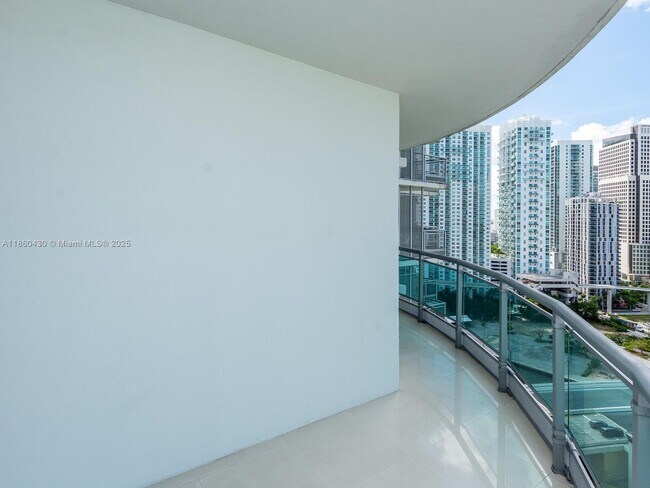 Building Photo - 350 S Miami Ave
