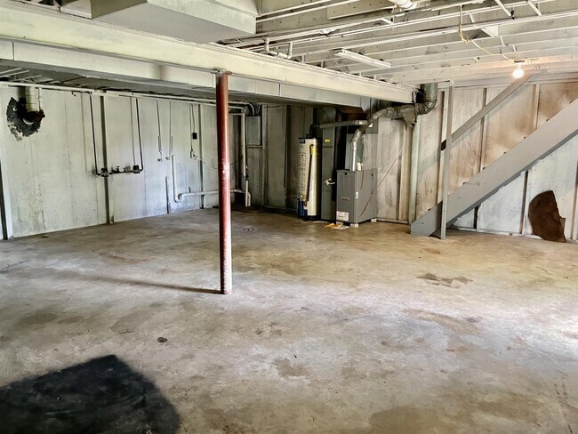 Building Photo - 1522 S Home Ave
