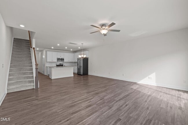 Building Photo - 1033 Heartstone Wy