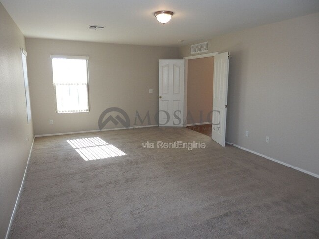 Building Photo - 1167 S Fargo Ct
