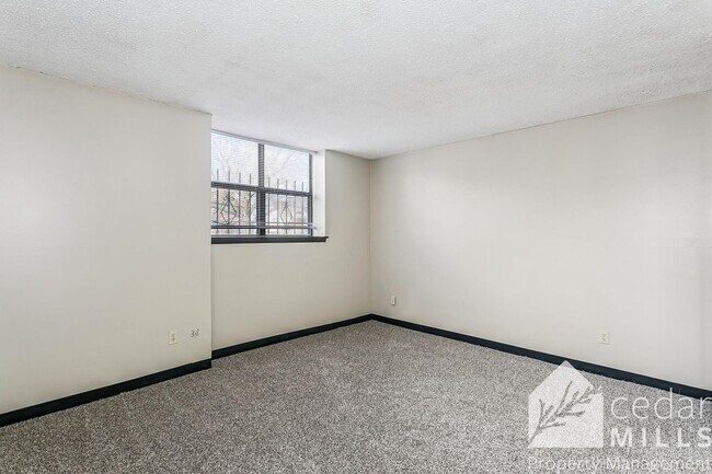 Building Photo - 2 bedroom Duplex by WSU