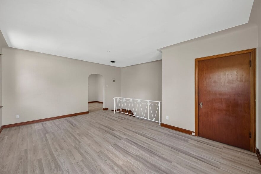 Building Photo - 3969 Fillmore St