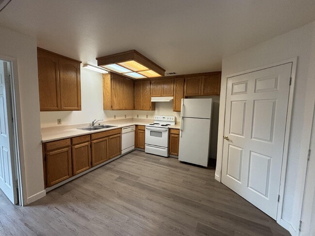 Building Photo - Coming Soon! One bedroom apartment for $1200