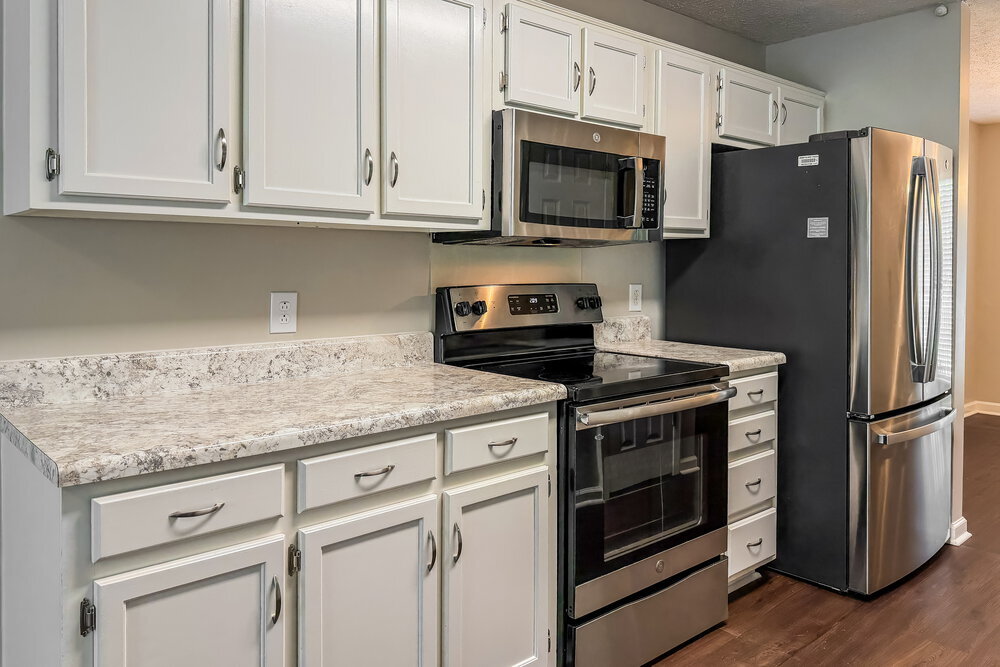 Building Photo - 3134 Creekview Ln