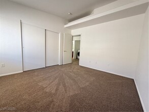 Building Photo - 6839 Scarlet Flax St