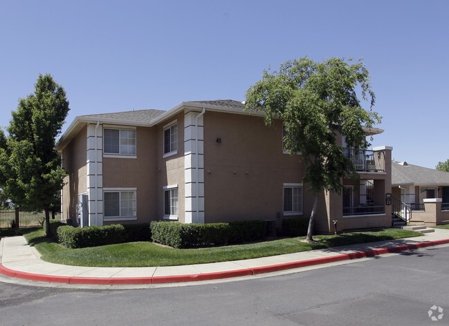 Primary Photo - East Linda Gardens Apartments