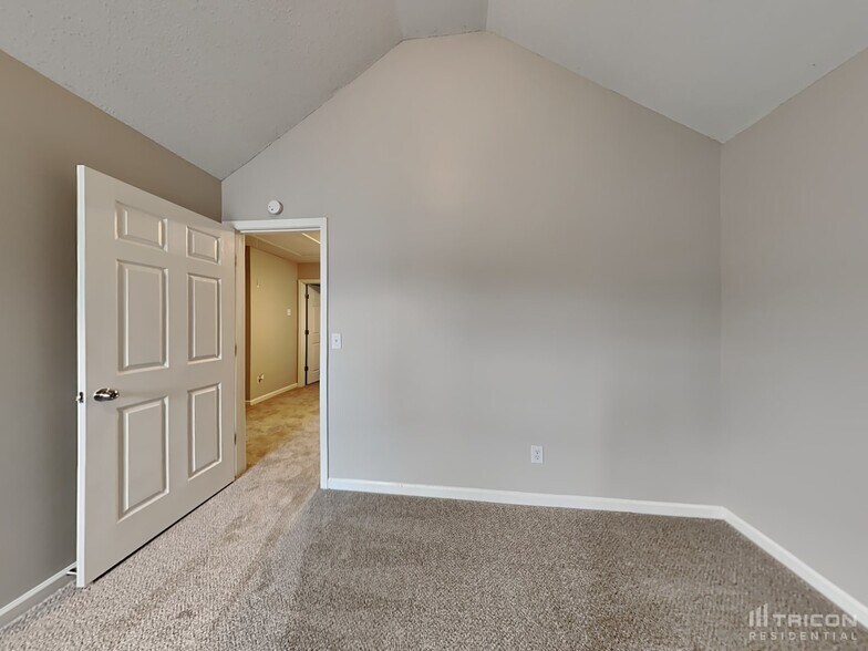 Building Photo - 1840 Lily Stem Trail NE