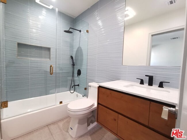 Building Photo - 1920 S Bedford St