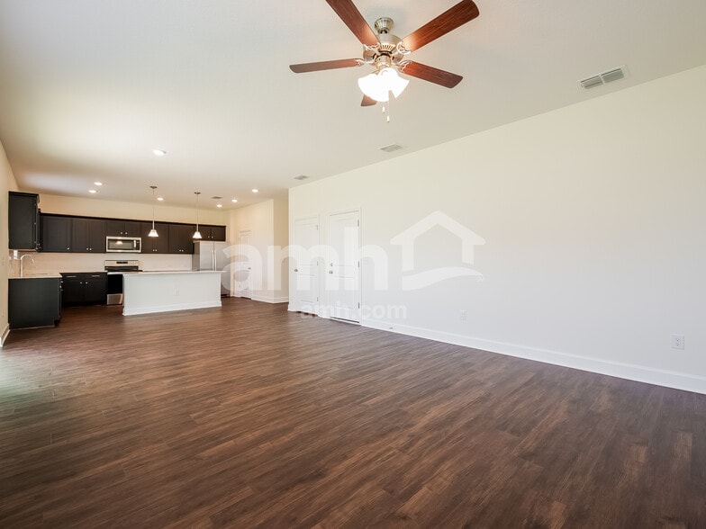 Building Photo - 3130 Artemisia Ln