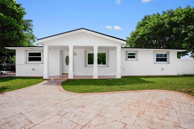Building Photo - 14601 SW 293rd Terrace