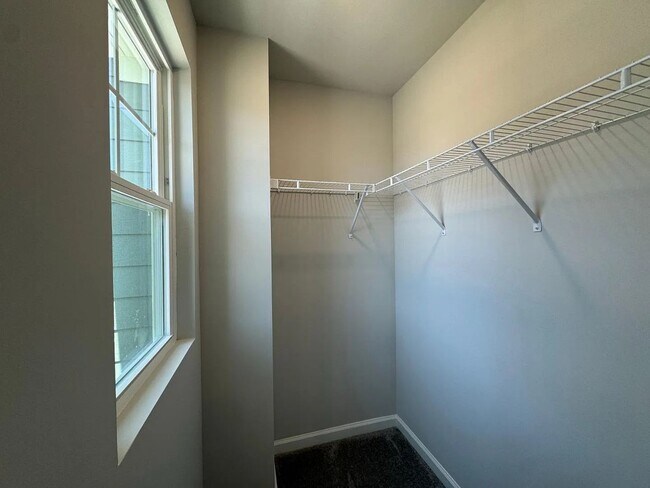 Building Photo - Charming 3BR Townhome in Wake Forest