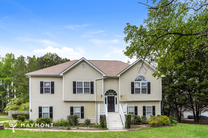 Primary Photo - 70 Woodlake Dr