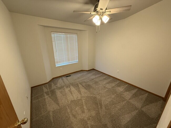 Building Photo - 2114 Water Blossom Ln