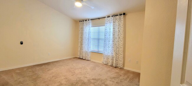 Building Photo - 6839 46th Ln N
