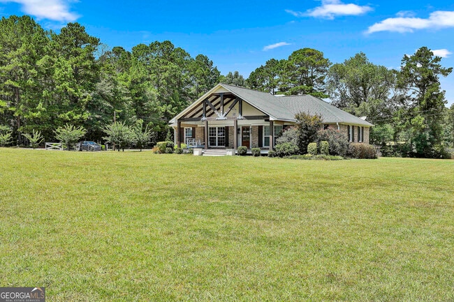 Building Photo - 620 Tri County Rd