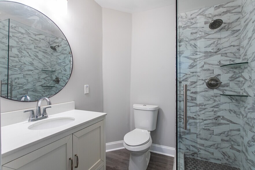 Bathroom - 894 Ormewood Ave SE