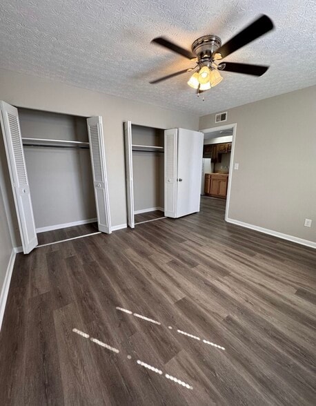 Building Photo - 4818 S 3rd St