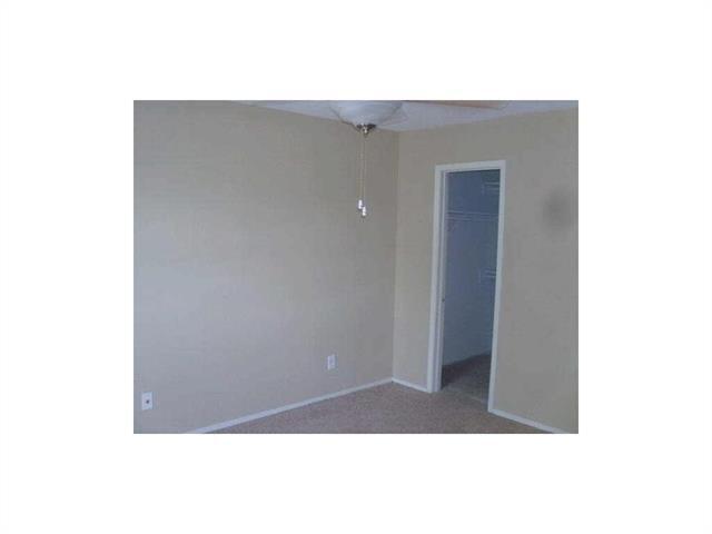 Building Photo - 6733 Dandelion Dr