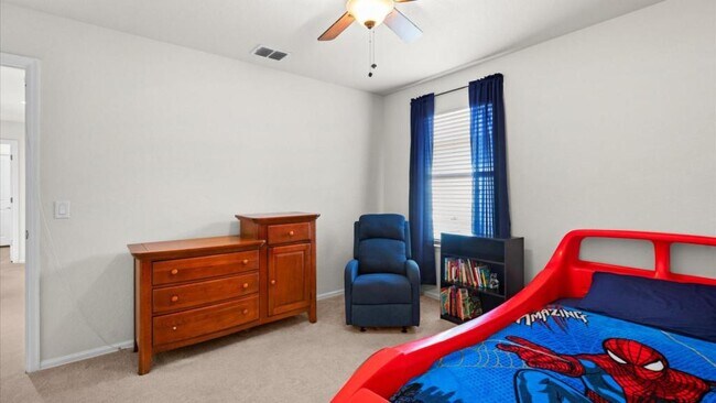 Building Photo - 600 Planters Pass