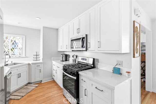 Building Photo - 2104 E Ocean Blvd