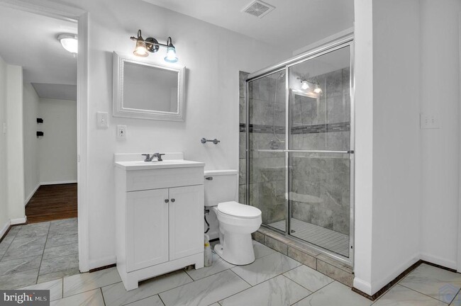 Building Photo - 2800 Pulpit Hill Ct