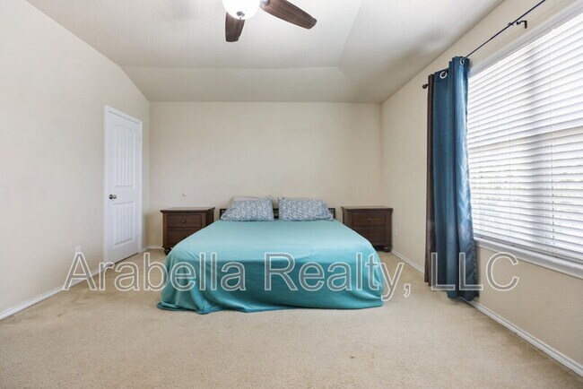 Building Photo - 11726 Caraway Hill