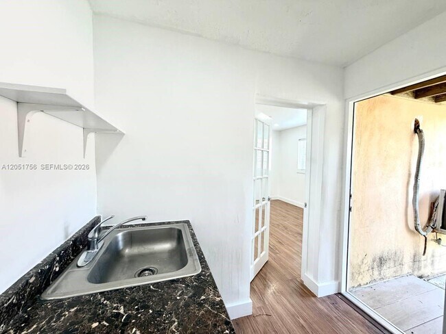 Building Photo - 1340 NW 191st St