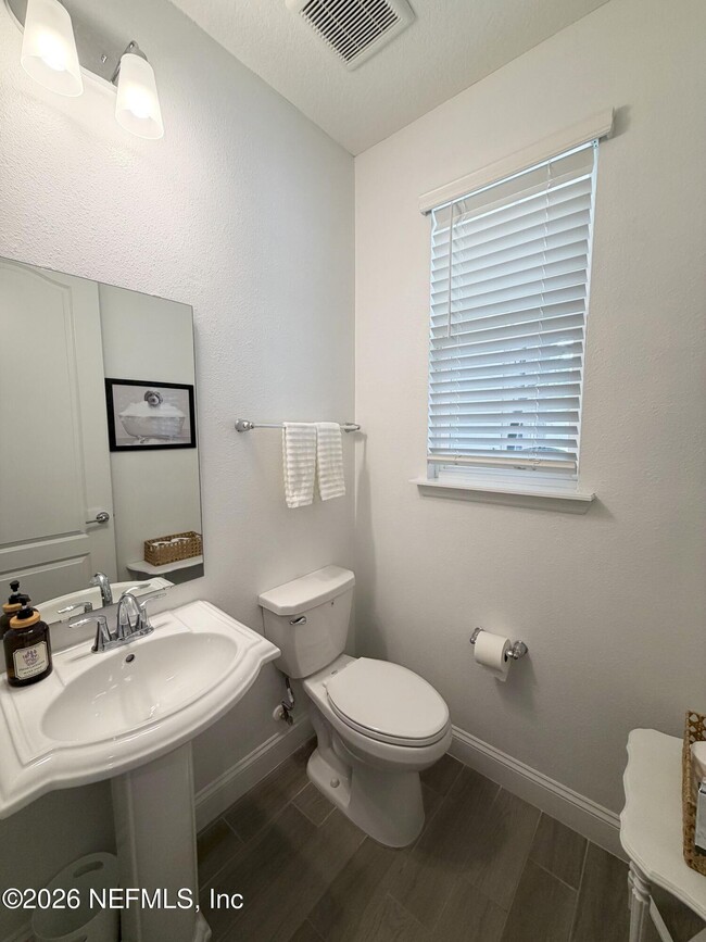 Building Photo - 92 Carina Trl