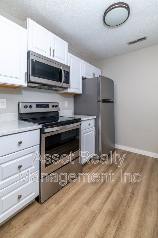 Building Photo - 2705 Sood Rd