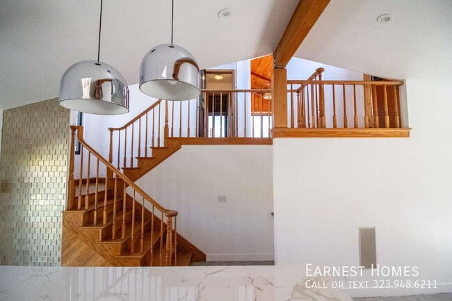 Building Photo - 11619 Lerdo Ave