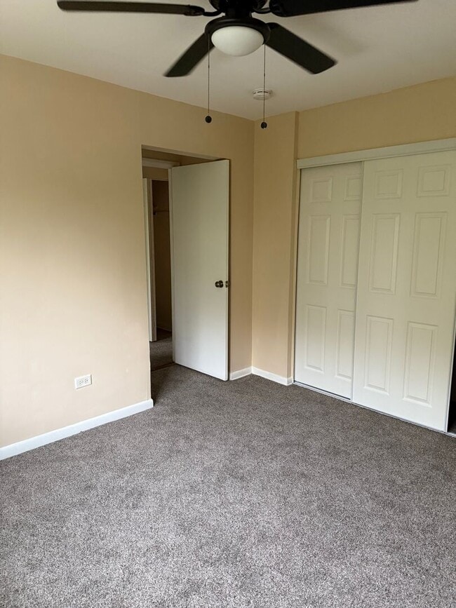 Building Photo - 723 Grant Ave