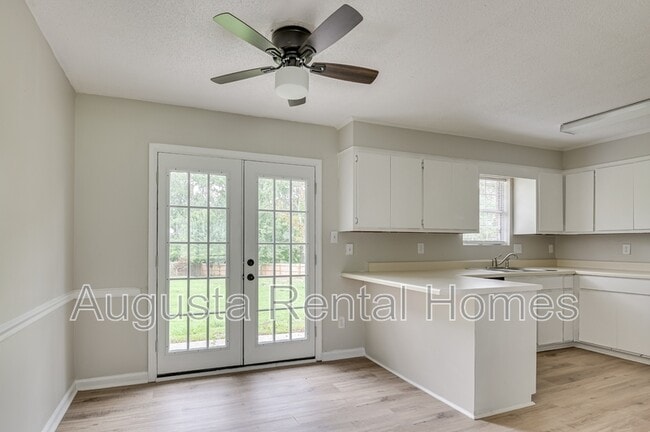 Building Photo - 4529 Caliburn Way