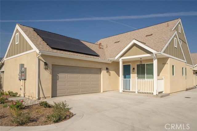 Building Photo - 800 N Amelia Ave