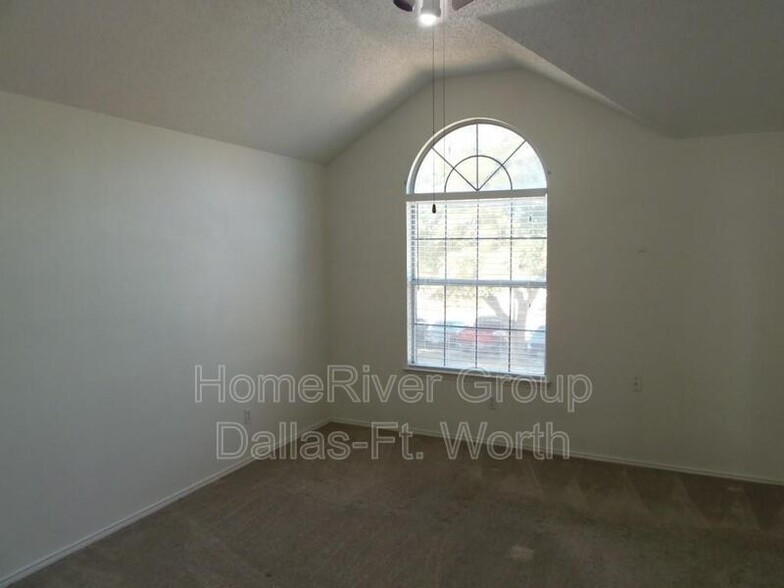 Building Photo - 5206 Wolverton Ct