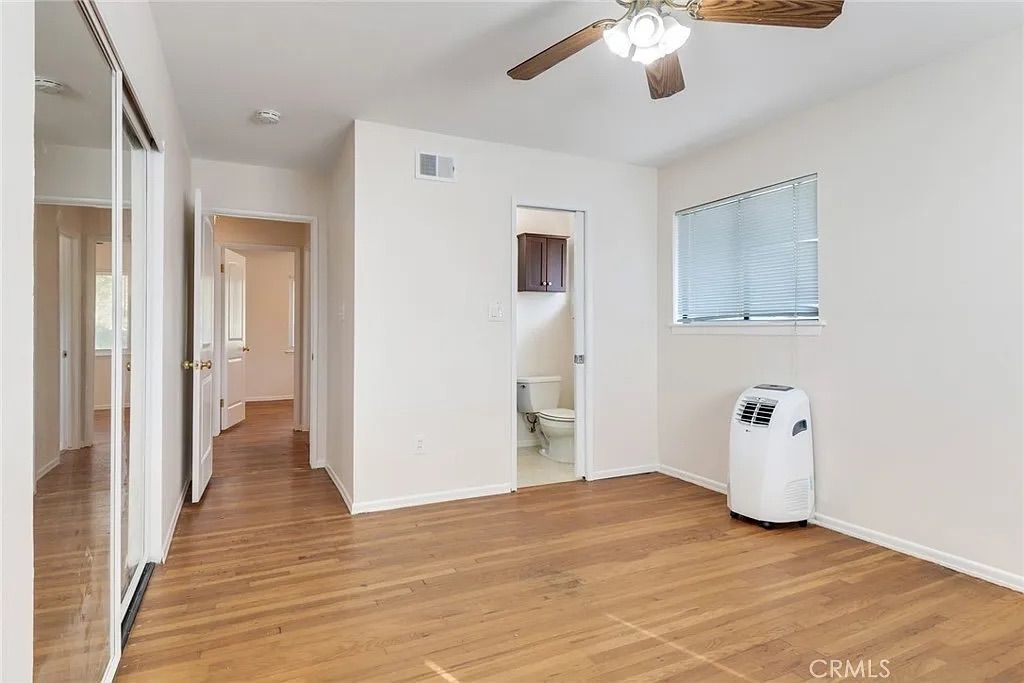 Building Photo - 194 W Blaine St